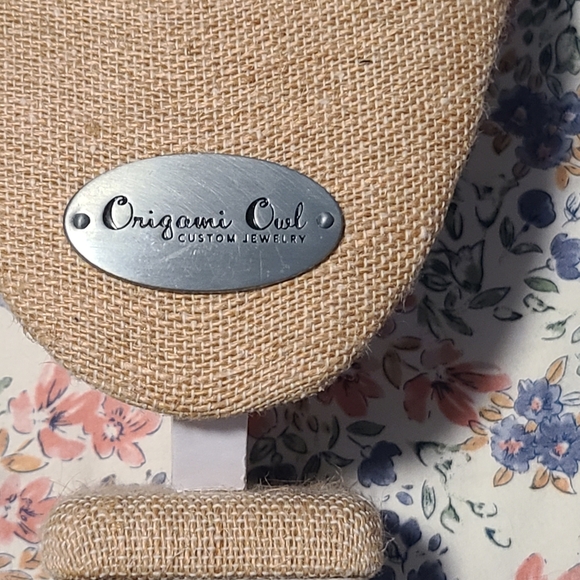 Jewelry bust - Picture 2 of 4